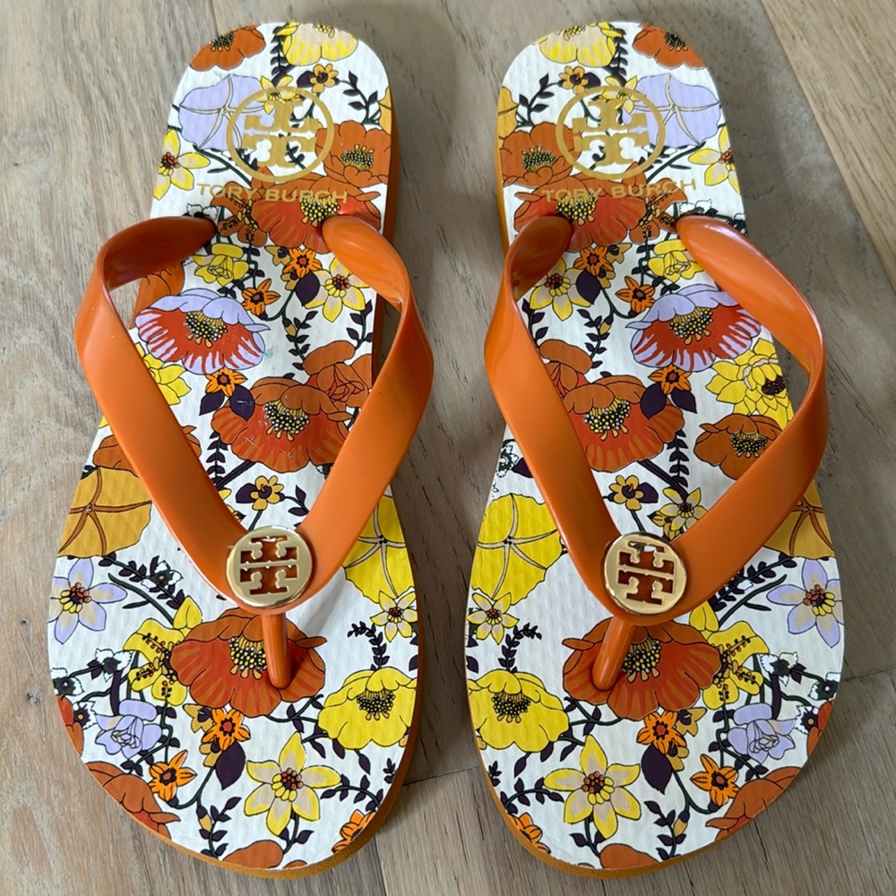 Tory Burch Orange Flip Flops Sz 7